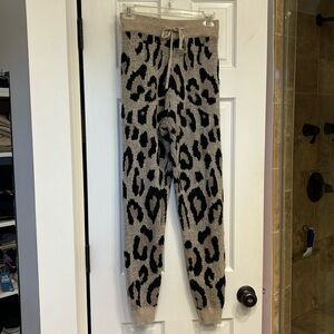 Leopard print comfy joggers.